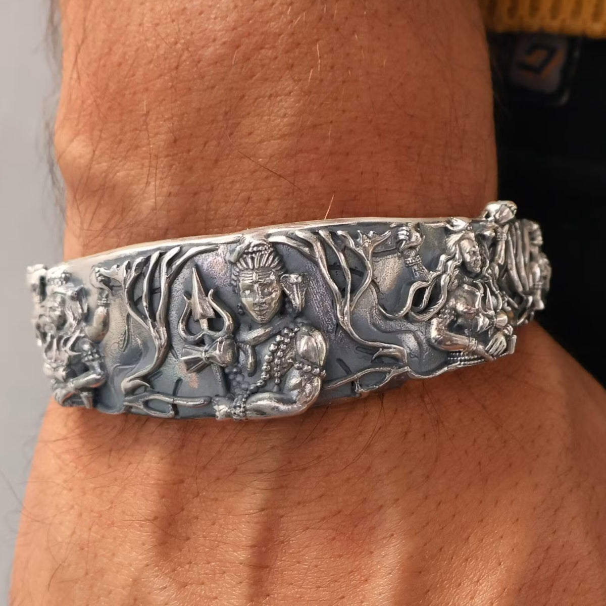 SILVER ENGRAVED MAHAKAL BRACELET/KADA - FREE SIZE